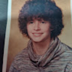 Meet your Posher, Kelly